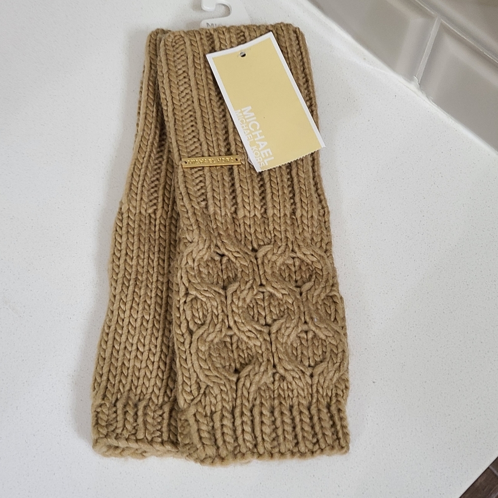 Michael Kors Handwarmers